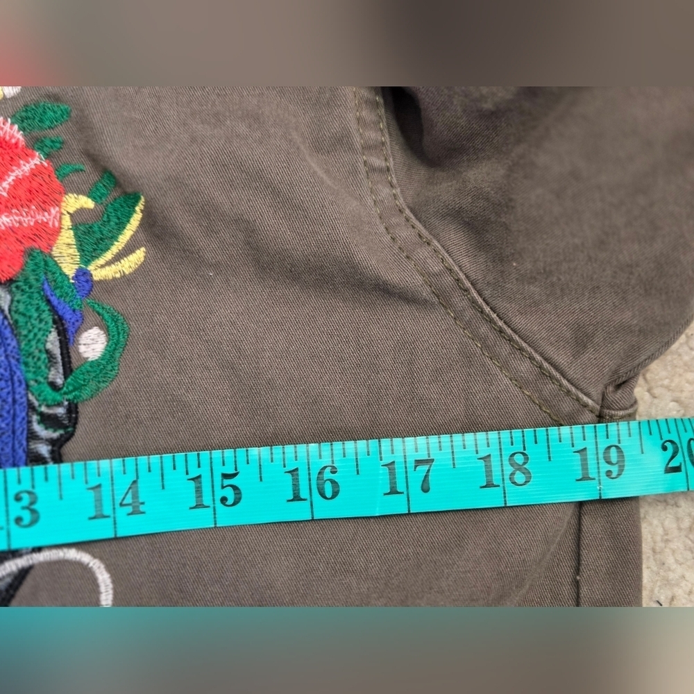 GESVAGES Premium Collection Frida Kahlo Embroidered Olive Green Jacket. Size Med - Picture 14 of 15